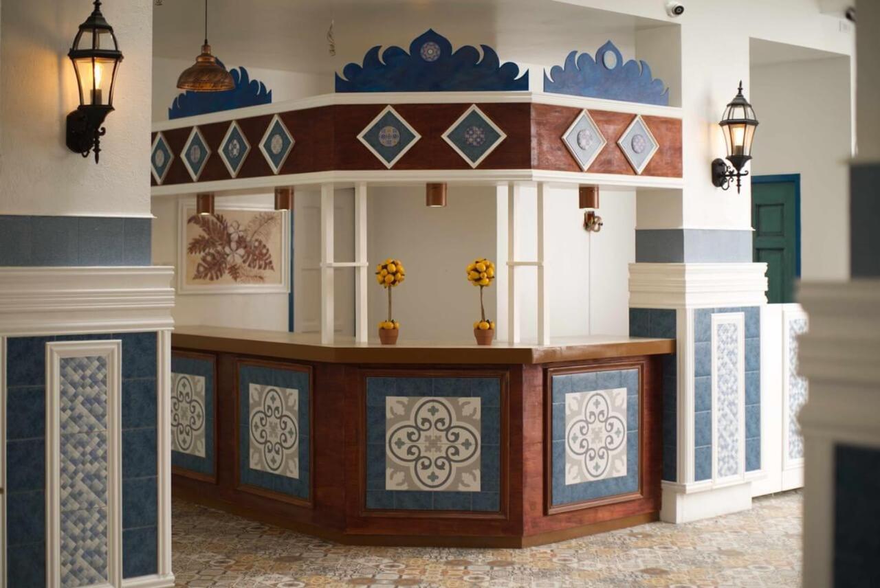 1001 Nights Boutique Inn 卡加盐德奥罗 外观 照片