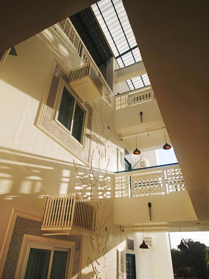 1001 Nights Boutique Inn 卡加盐德奥罗 外观 照片